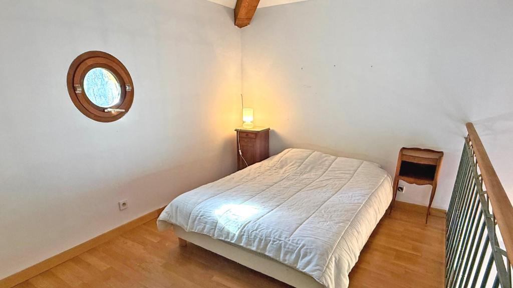 Chambre Olivier — studio indépendant, Villa Lou Bagarède