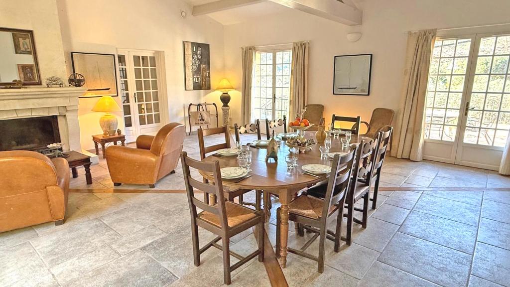 Pièce principale de la Villa Lou Bagarède, golfe de Saint-Tropez